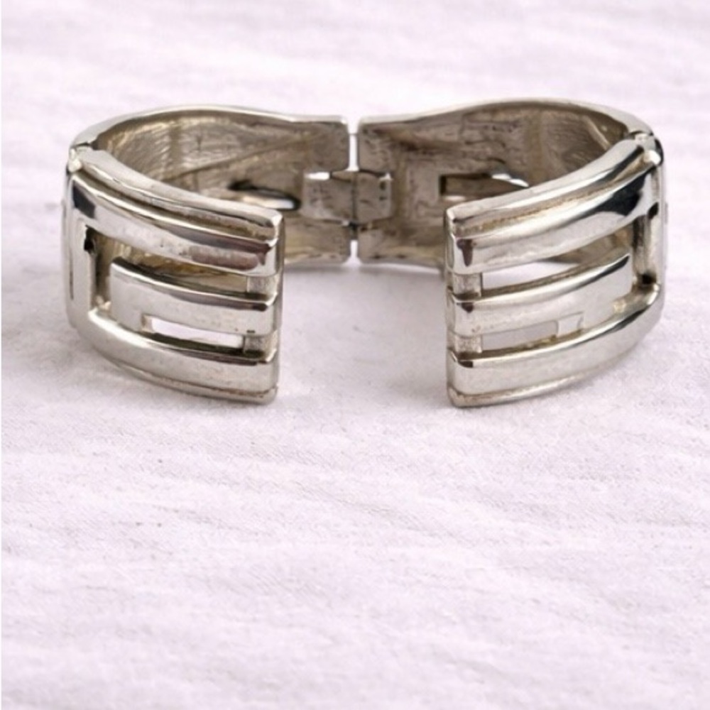 Vintage Silver Tone Geometric Hinged Cuff Bracelet Statement Modernist - Picture 2 of 5